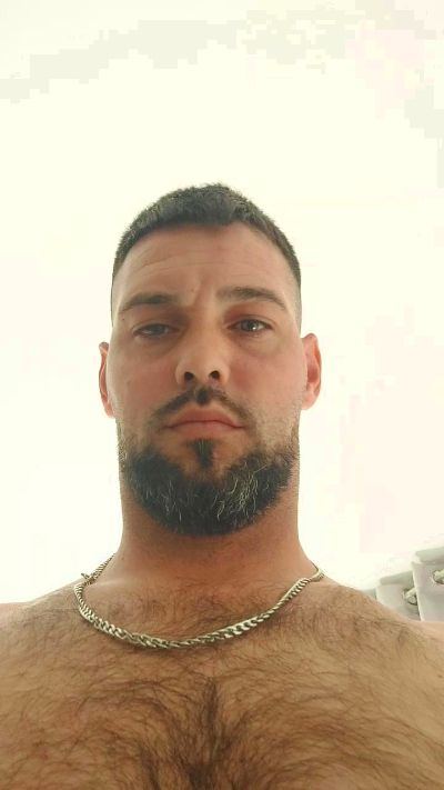 Leimad77 live cam on Cam4