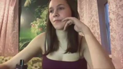 LeishaGrueber live cam on Cam4