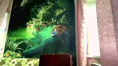 LeishaGrueber live cam on Cam4