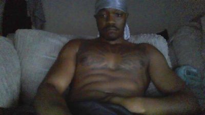 LeitRonan live cam on Cam4