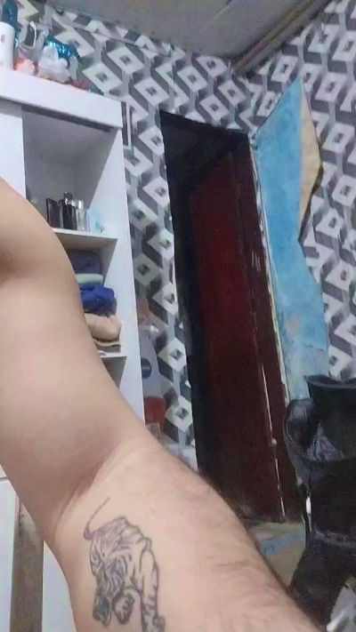 LekDotado33 live cam on Cam4