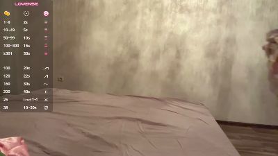 LelahDeloy live cam on Cam4