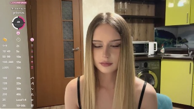 LelahDeloy live cam on Cam4