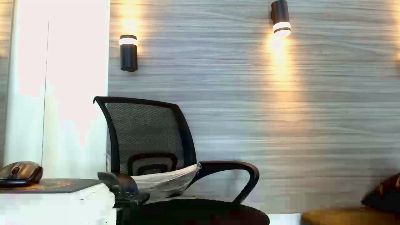Lelehott01 live cam on Cam4