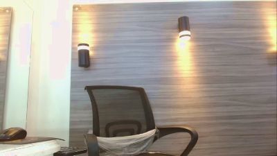 Lelehott01 live cam on Cam4