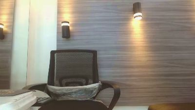 Lelehott01 live cam on Cam4