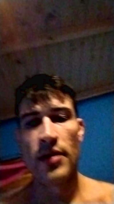 Lelon22 live cam on Cam4