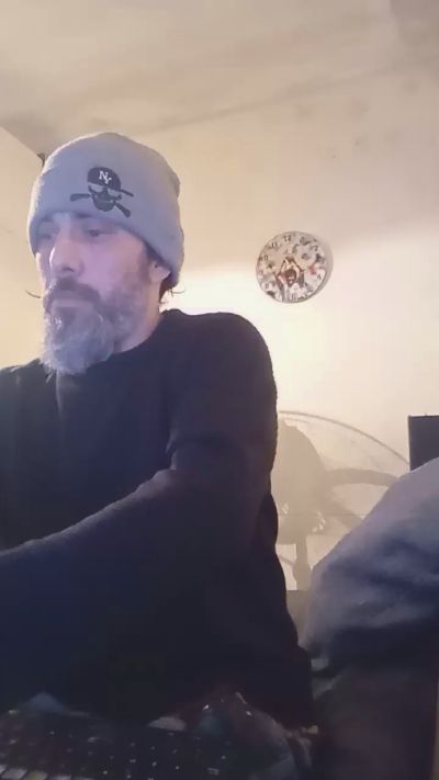Lemon_criptohot live cam on Cam4