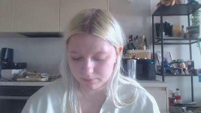 LenaHoney20 live cam on Cam4