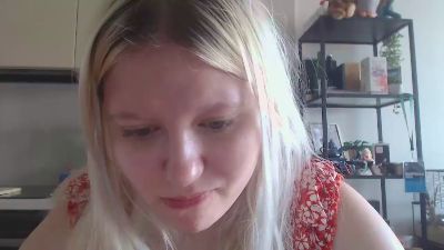 LenaHoney20 live cam on Cam4