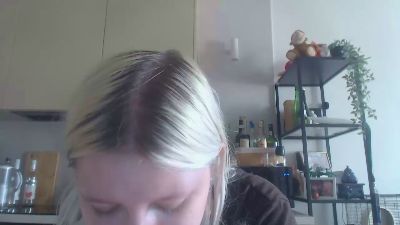 LenaHoney20 live cam on Cam4