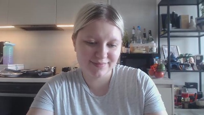 LenaHoney20 live cam on Cam4