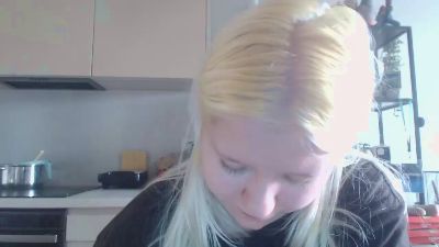 LenaHoney20 live cam on Cam4