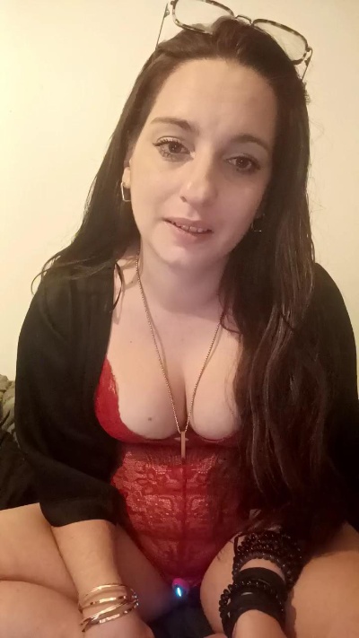 Lenaaahot live cam on Cam4