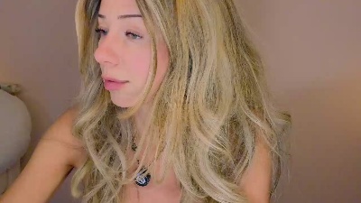 Lenamuti live cam on Cam4