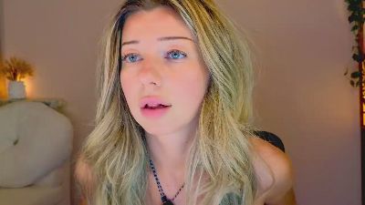 Lenamuti live cam on Cam4