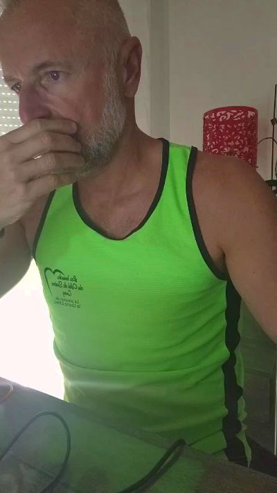 Lenny_Bhar live cam on Cam4