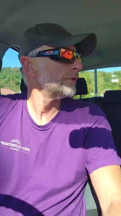 Lenny_Bhar live cam on Cam4