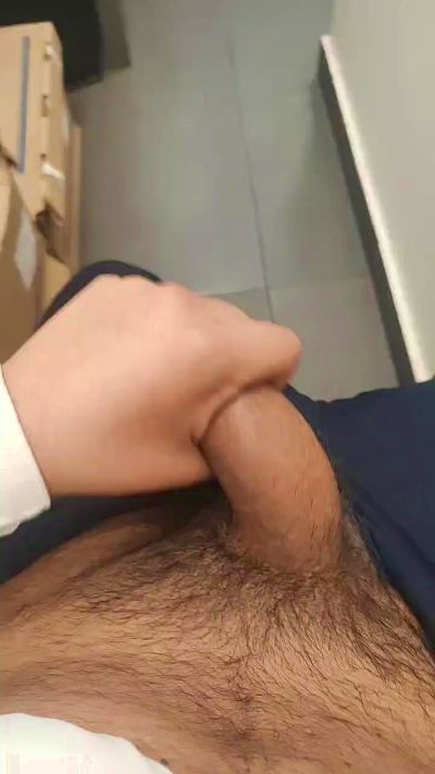 Leo24vrcm live cam on Cam4