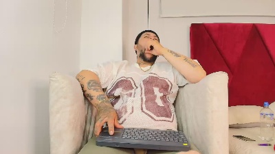LeoBoss_ live cam on Cam4