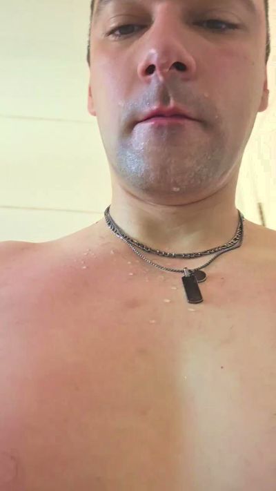 LeoSorocaba34 live cam on Cam4