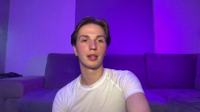 LeoWild01 live cam on Cam4