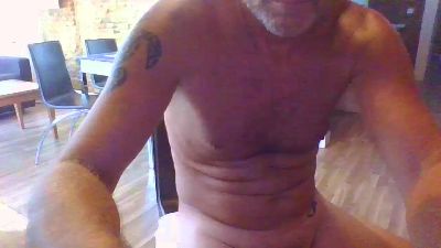 Leo_Hardyman live cam on Cam4