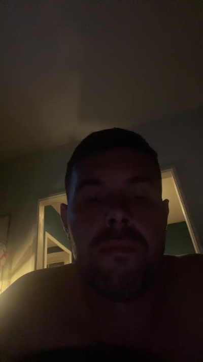 Leo_Iron live cam on Cam4