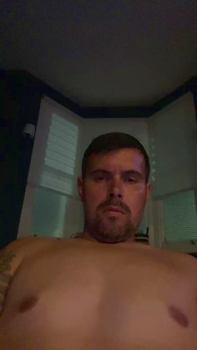 Leo_Iron live cam on Cam4