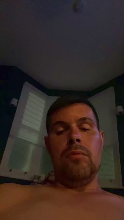 Leo_Iron live cam on Cam4