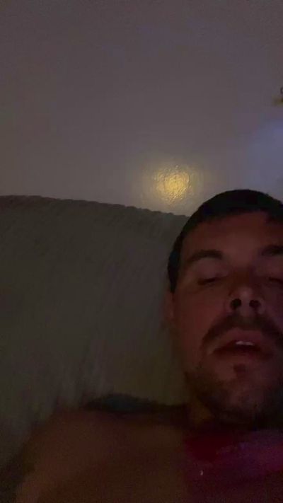 Leo_Iron live cam on Cam4