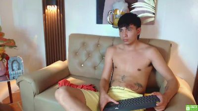 Leo_Royce live cam on Cam4