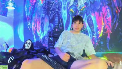 Leo_Royce live cam on Cam4