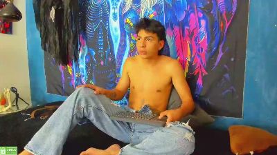 Leo_Royce live cam on Cam4