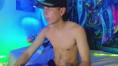 Leo_Royce live cam on Cam4