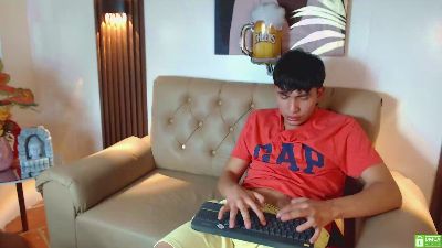 Leo_Royce live cam on Cam4