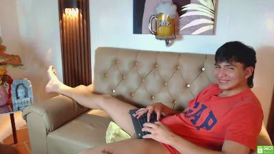 Leo_Royce live cam on Cam4