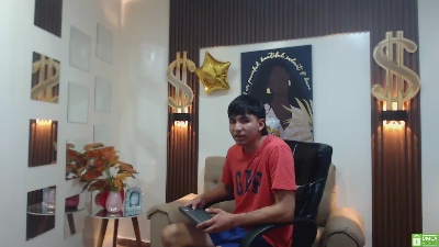 Leo_Royce live cam on Cam4