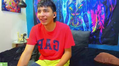 Leo_Royce live cam on Cam4