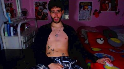 Leo_Saint__ live cam on Cam4