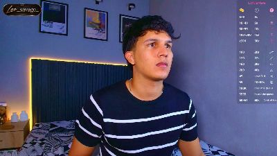 Leo_Savage live cam on Cam4