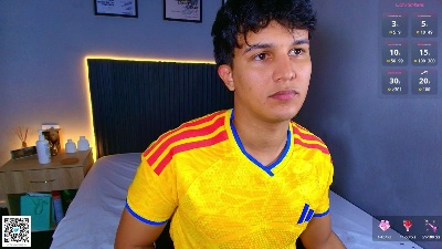 Leo_Savage live cam on Cam4