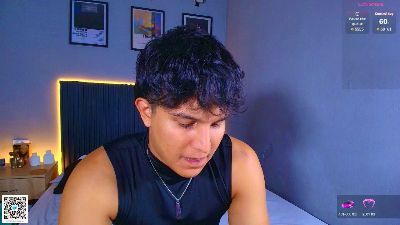 Leo_Savage live cam on Cam4