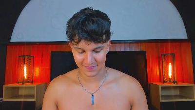 Leo_Savage live cam on Cam4