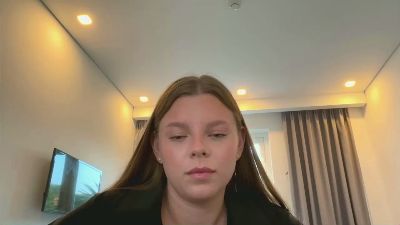 LeomaLautieri live cam on Cam4