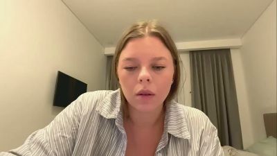 LeomaLautieri live cam on Cam4