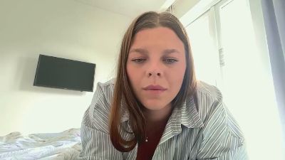 LeomaLautieri live cam on Cam4