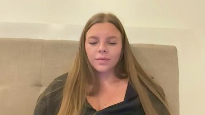 LeomaLautieri live cam on Cam4