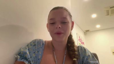 LeomaLautieri live cam on Cam4
