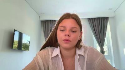 LeomaLautieri live cam on Cam4